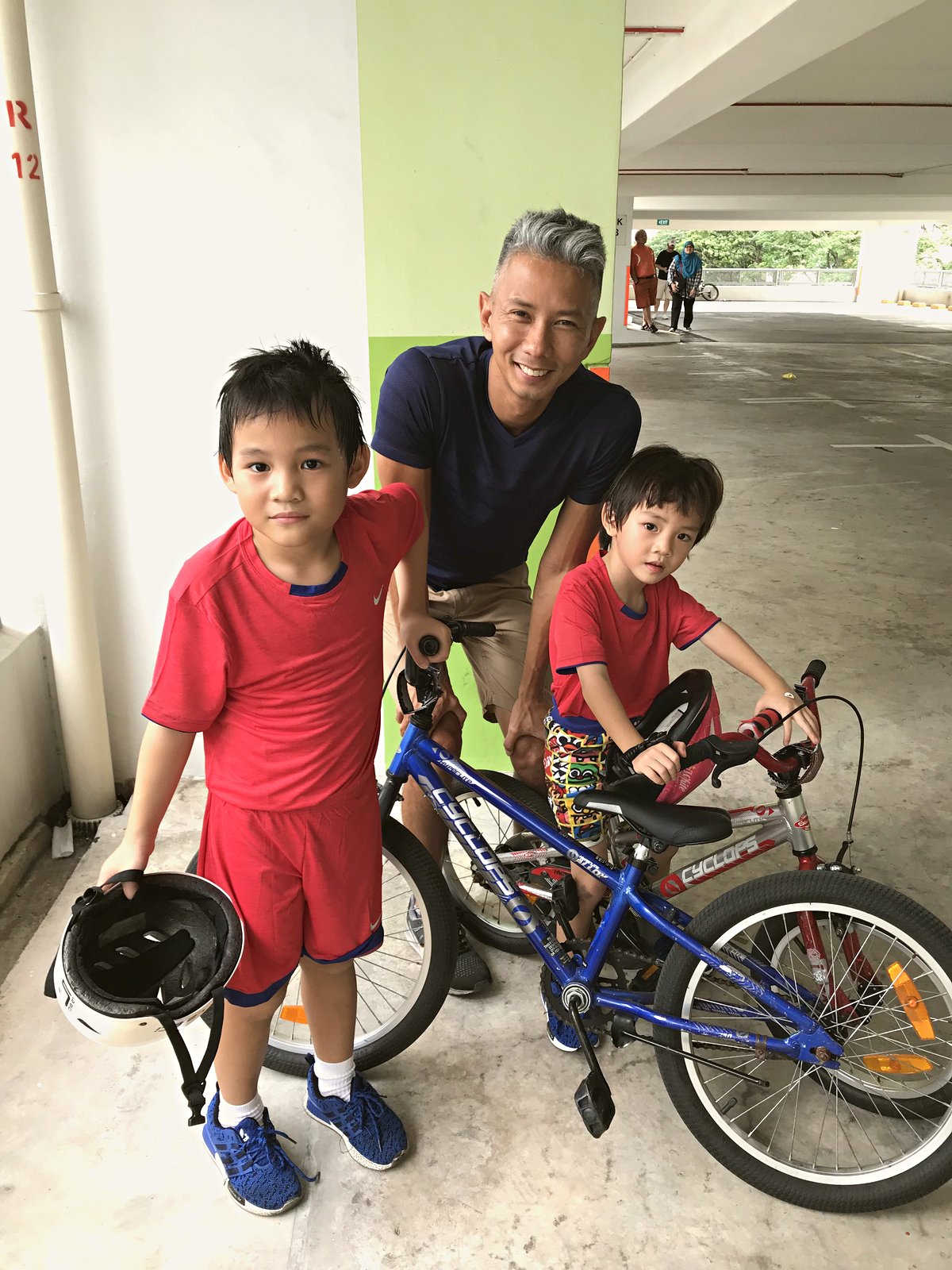 Coach Fai with kids after cycling lesson Singapore